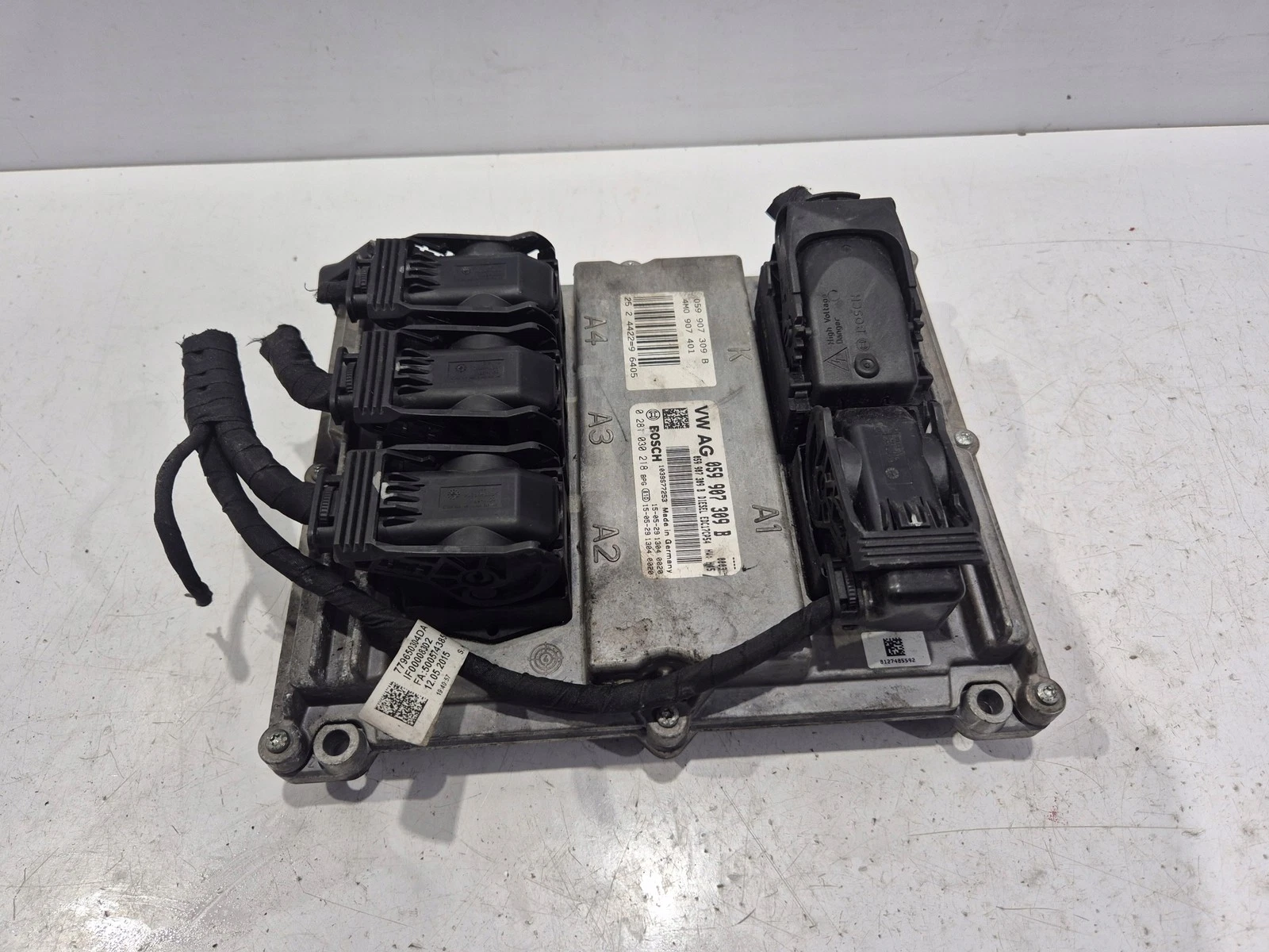 059907309B Q7 3.0 TDİ 0281030218 - 1